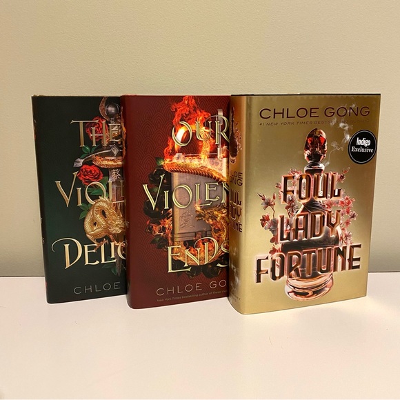 Owlcrate Signed First Edition These Violent Delights by Chloe Gong - Picture 3 of 5